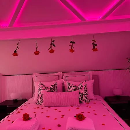 La Prestige - Jacuzzi Et Cinema - Cergy-village Hébergement de vacances Cergy